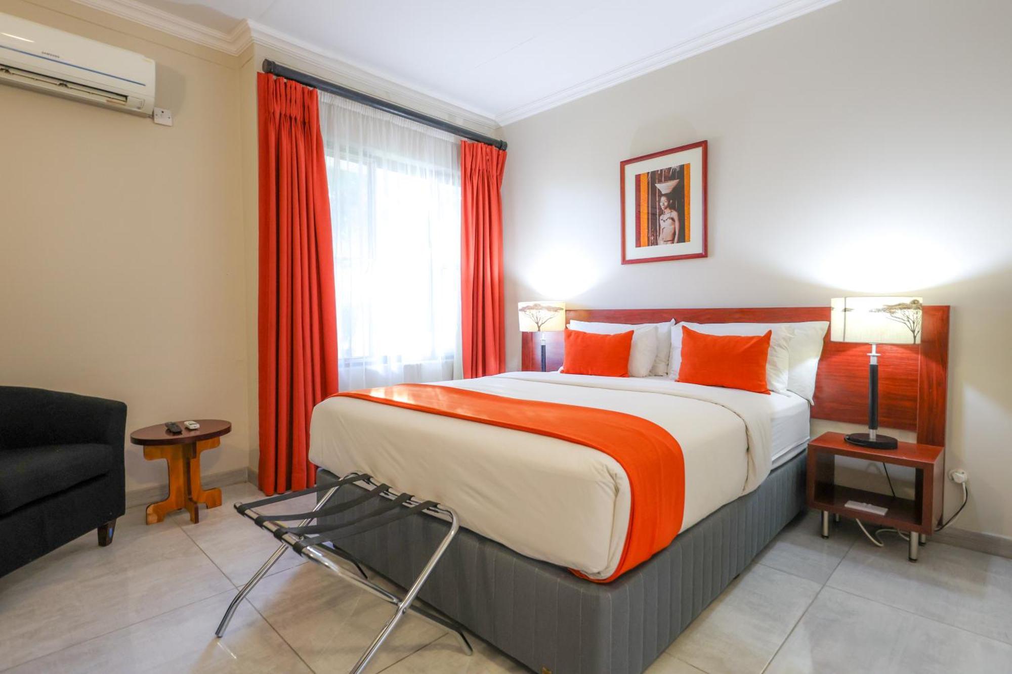 Cresta Botsalo Hotel Palapye Екстер'єр фото