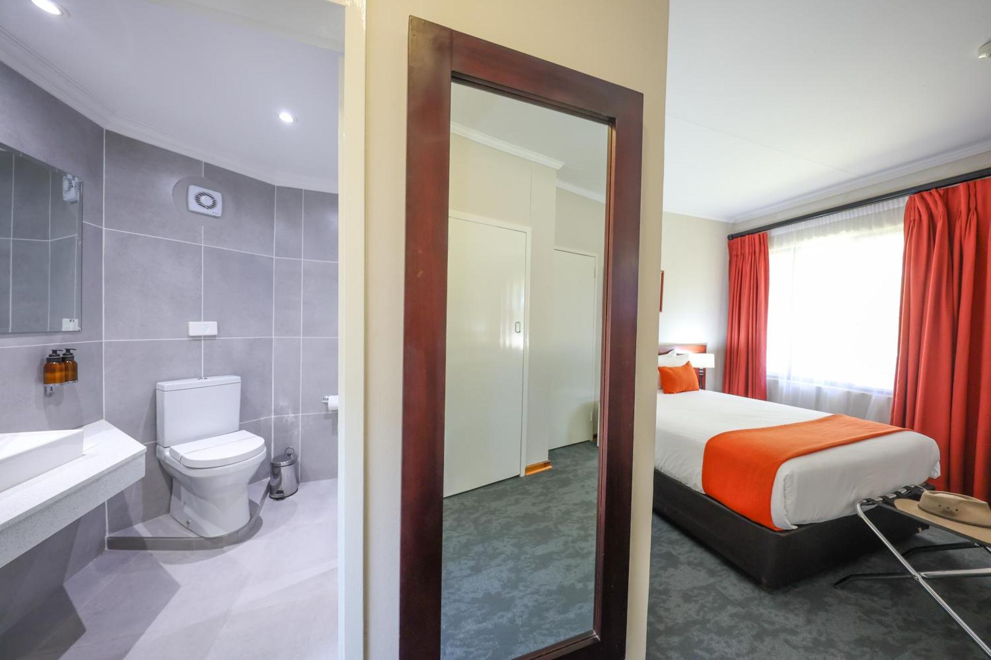 Cresta Botsalo Hotel Palapye Екстер'єр фото