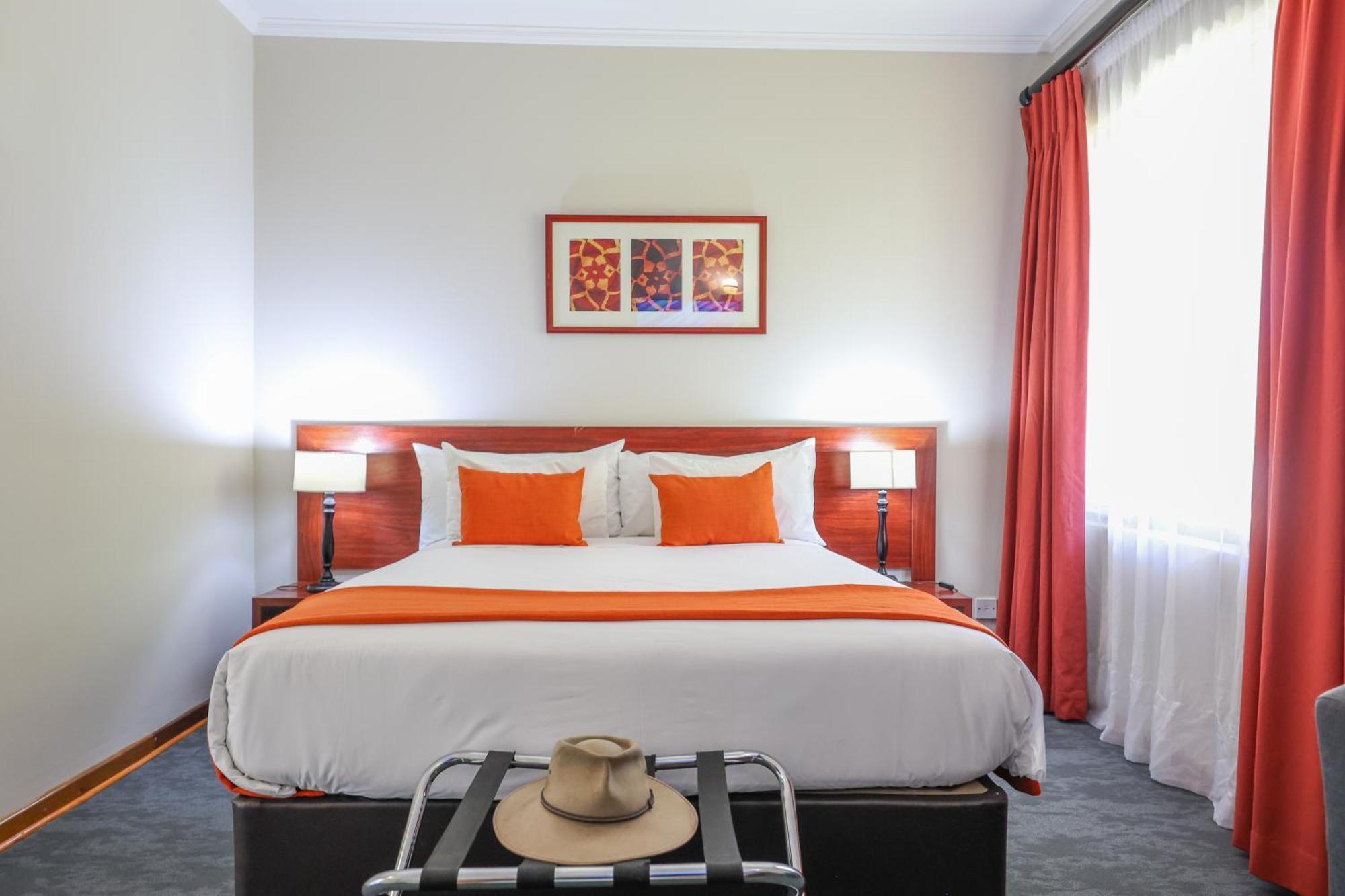 Cresta Botsalo Hotel Palapye Екстер'єр фото