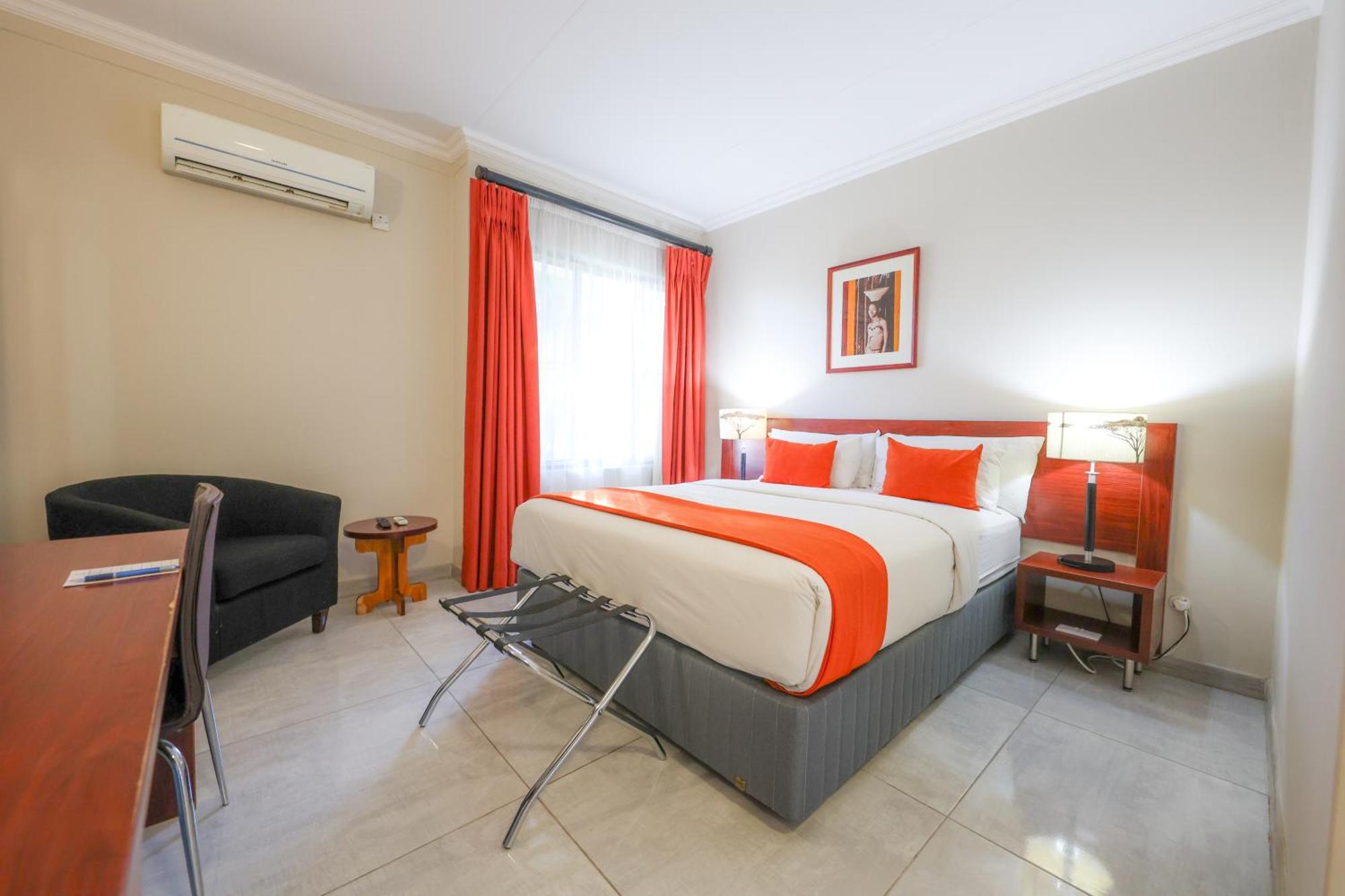 Cresta Botsalo Hotel Palapye Екстер'єр фото