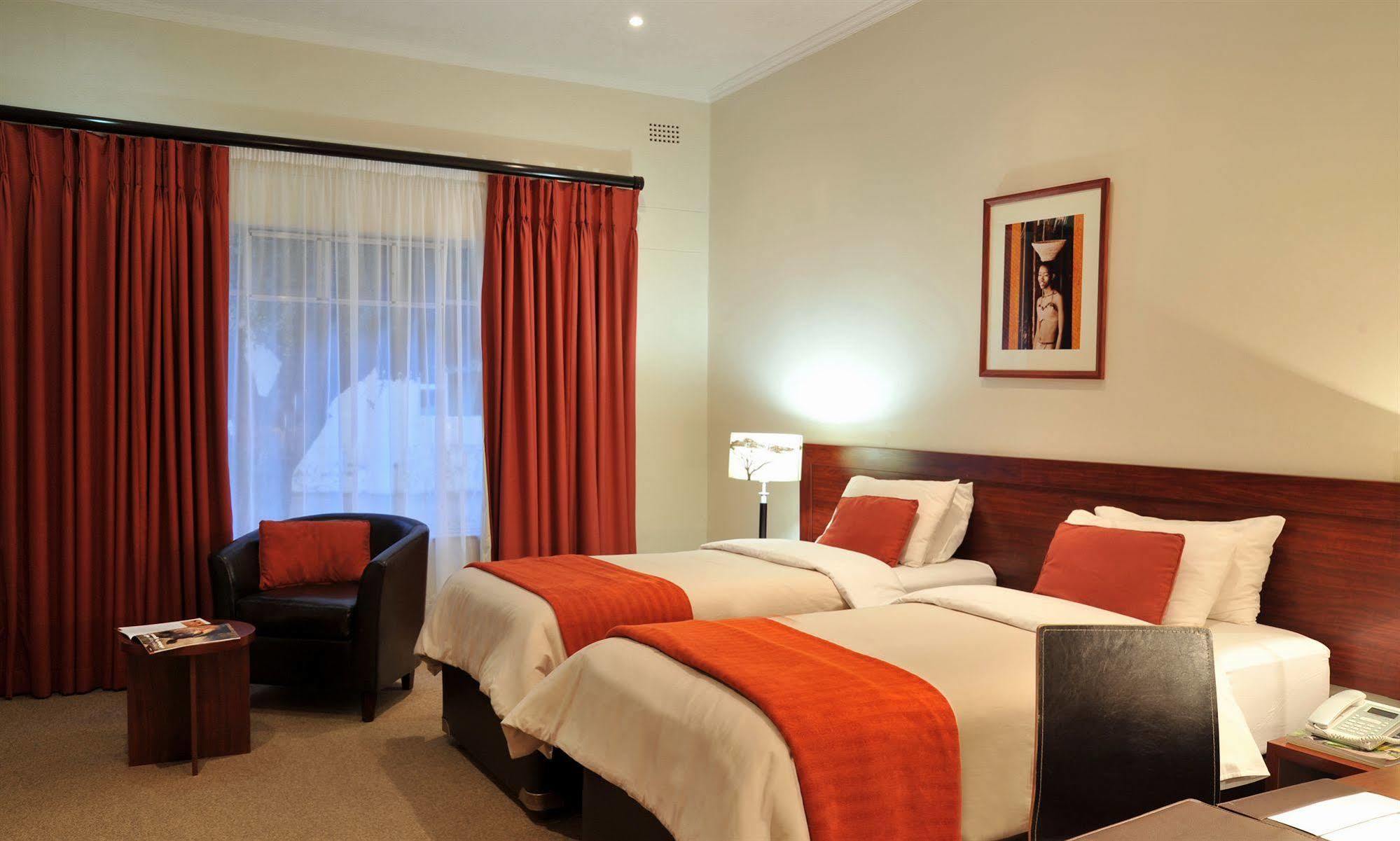 Cresta Botsalo Hotel Palapye Екстер'єр фото